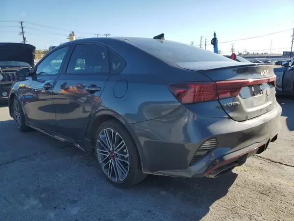 3KPF44AC7NE478493 2022 KIA FORTE - Image 2