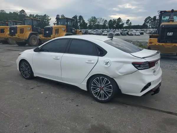 3KPF44AC7NE480258 2022 KIA FORTE - Image 2