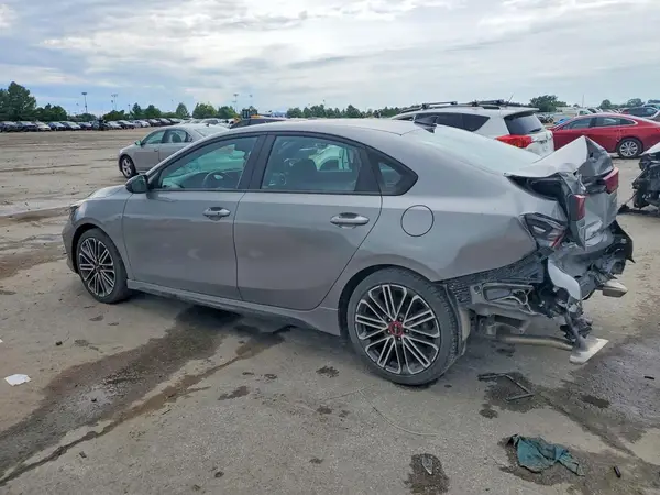 3KPF44AC7PE505713 2023 KIA FORTE - Image 2