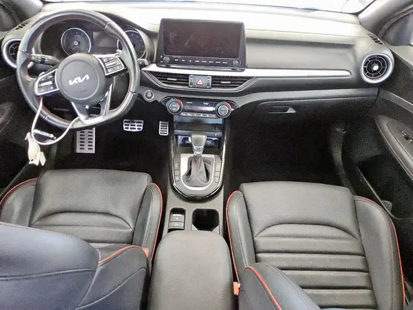 3KPF44AC7PE518865 2023 KIA FORTE - Image 8