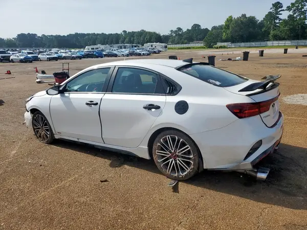 3KPF44AC7PE629271 2023 KIA FORTE - Image 2