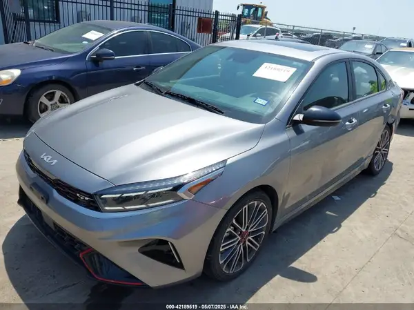 3KPF44AC7PE642103 2023 KIA FORTE - Image 2