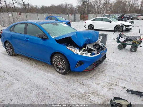 3KPF44AC7PE685341 2023 KIA FORTE - Image 1
