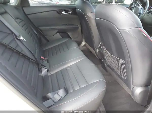 3KPF44AC7RE693636 2024 KIA FORTE - Image 8