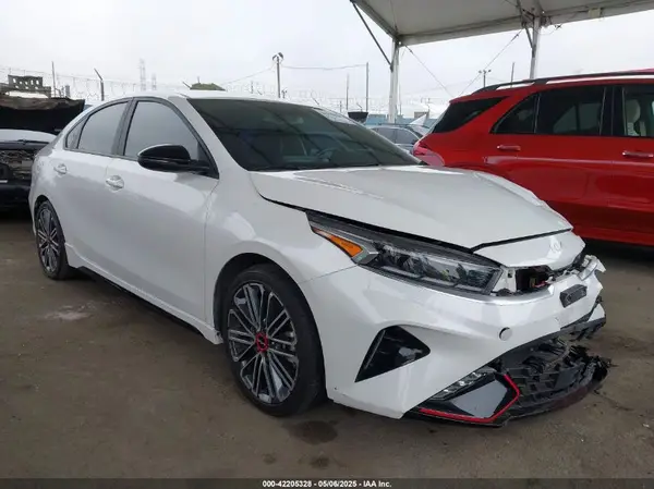 3KPF44AC7RE699503 2024 KIA FORTE - Image 1