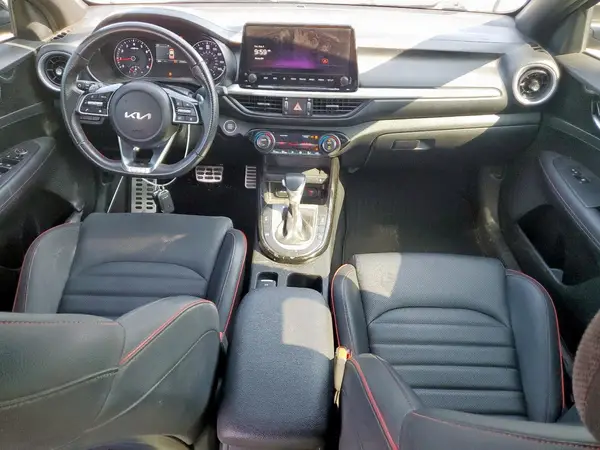 3KPF44AC7RE729762 2024 KIA FORTE - Image 8