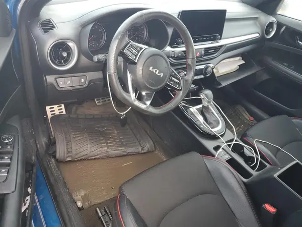 3KPF44AC7RE739949 2024 KIA FORTE - Image 8