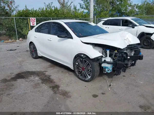 3KPF44AC7RE747274 2024 KIA FORTE - Image 1