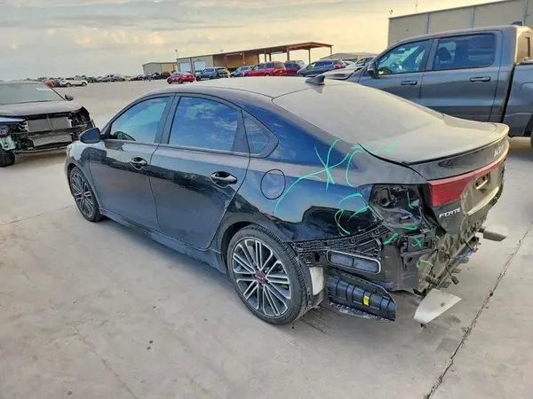 3KPF44AC7RE805867 2024 KIA FORTE - Image 2
