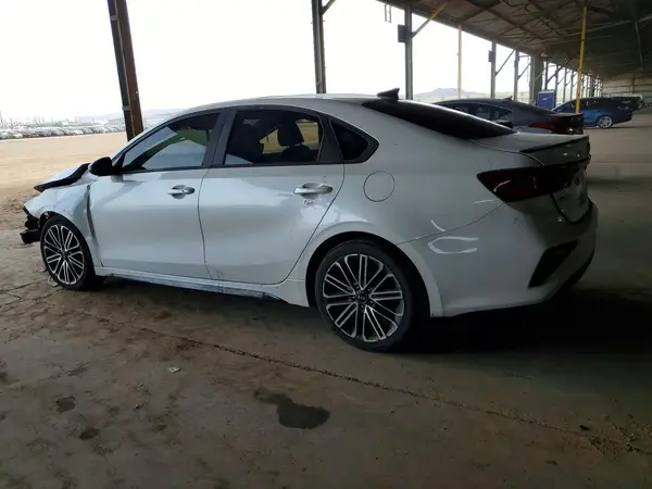3KPF44AC8ME368437 2021 KIA FORTE - Image 2