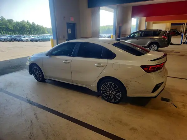 3KPF44AC8ME387988 2021 KIA FORTE - Image 2