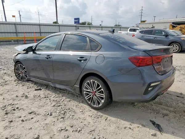 3KPF44AC8ME411609 2021 KIA FORTE - Image 2