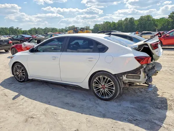 3KPF44AC8NE425012 2022 KIA FORTE - Image 2