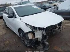 3KPF44AC8NE438035 2022 KIA FORTE