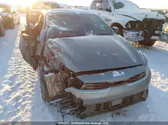 3KPF44AC8NE471942 2022 KIA FORTE