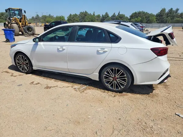 3KPF44AC8NE479099 2022 KIA FORTE - Image 2