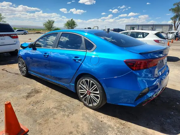 3KPF44AC8NE481449 2022 KIA FORTE - Image 2