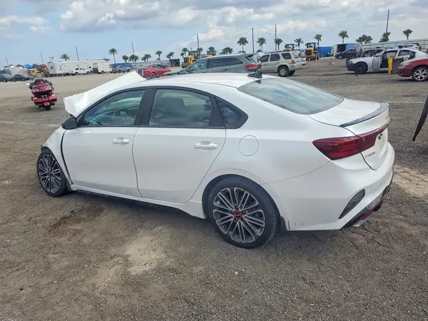 3KPF44AC8NE488319 2022 KIA FORTE - Image 2