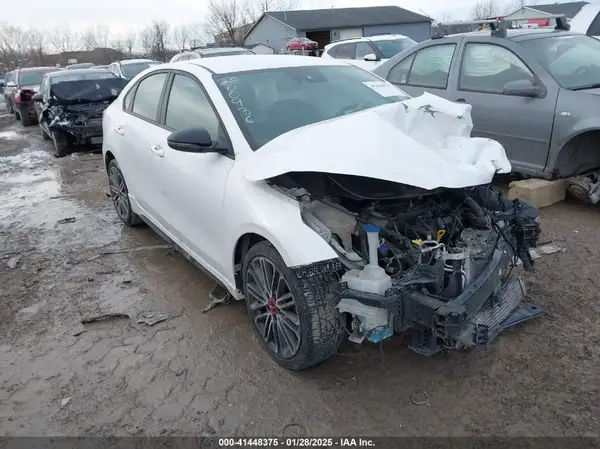 3KPF44AC8NE493620 2022 KIA FORTE - Image 1