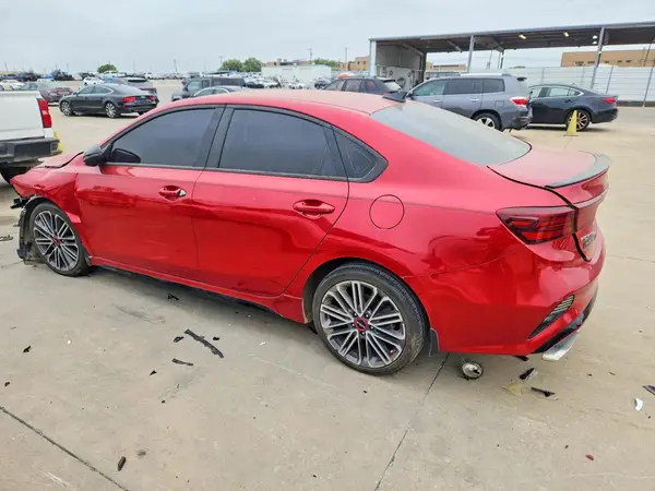 3KPF44AC8NE495254 2022 KIA FORTE - Image 2