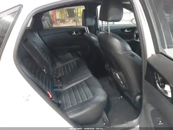 3KPF44AC8PE536498 2023 KIA FORTE - Image 8