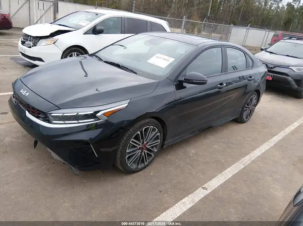 3KPF44AC8PE584356 2023 KIA FORTE - Image 2