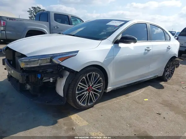 3KPF44AC8PE620711 2023 KIA FORTE - Image 2
