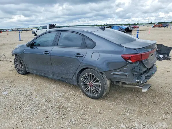 3KPF44AC8PE655183 2023 KIA FORTE - Image 2