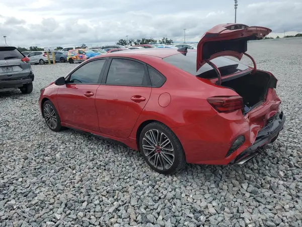 3KPF44AC8RE698392 2024 KIA FORTE - Image 2
