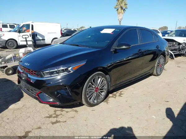 3KPF44AC8RE710704 2024 KIA FORTE - Image 2