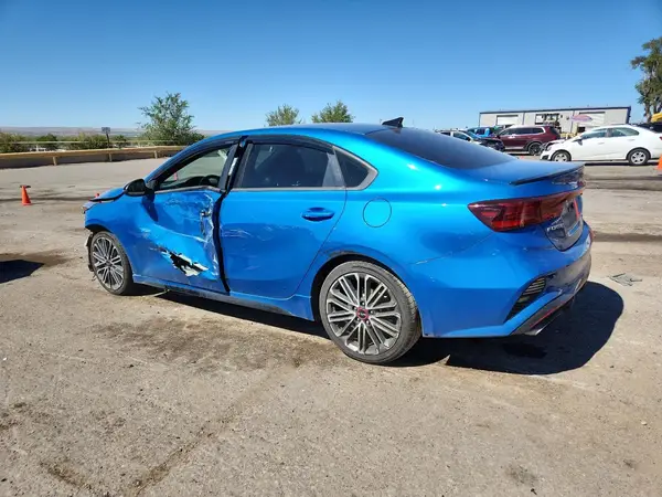 3KPF44AC8RE737921 2024 KIA FORTE - Image 2