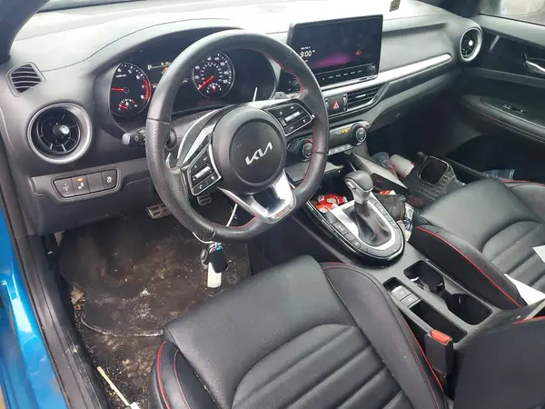 3KPF44AC8RE739040 2024 KIA FORTE - Image 8