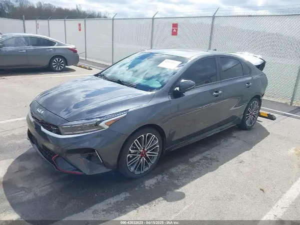 3KPF44AC8RE756498 2024 KIA FORTE - Image 2