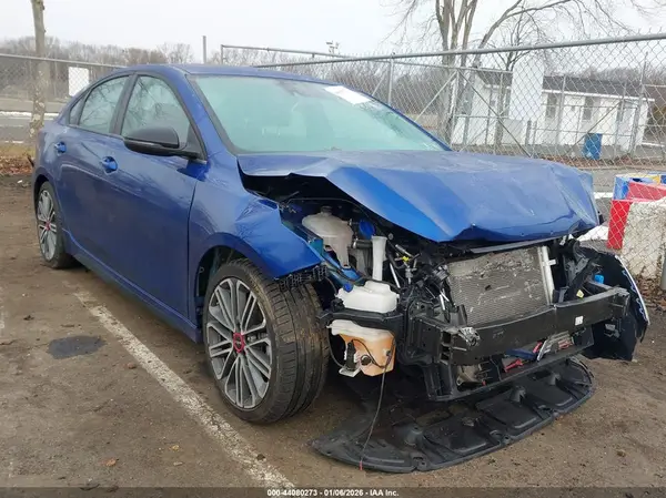 3KPF44AC8RE772538 2024 KIA FORTE - Image 1