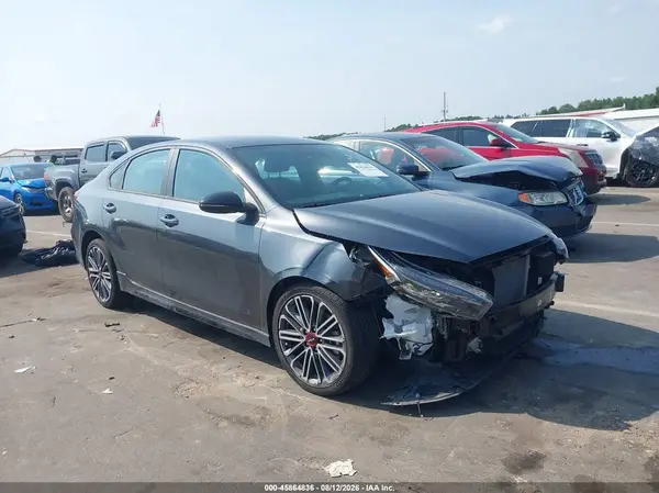 3KPF44AC8RE784575 2024 KIA FORTE - Image 1