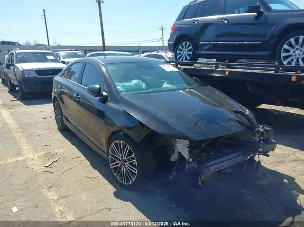 3KPF44AC8RE790845 2024 KIA FORTE - Image 1