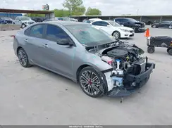 3KPF44AC8RE795642 2024 KIA FORTE