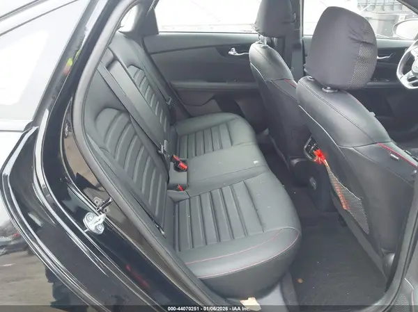 3KPF44AC8RE807160 2024 KIA FORTE - Image 8