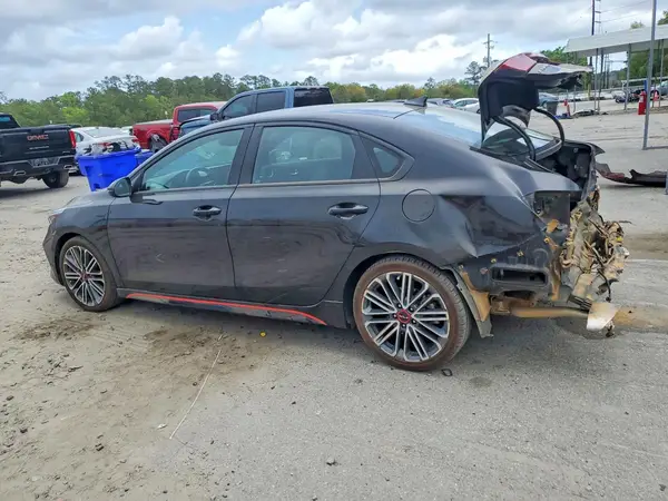 3KPF44AC8RE810575 2024 KIA FORTE - Image 2