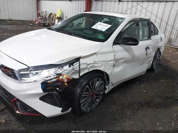2024 KIA FORTE auction photo 6