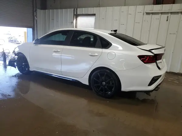 3KPF44AC9ME388213 2021 KIA FORTE - Image 2