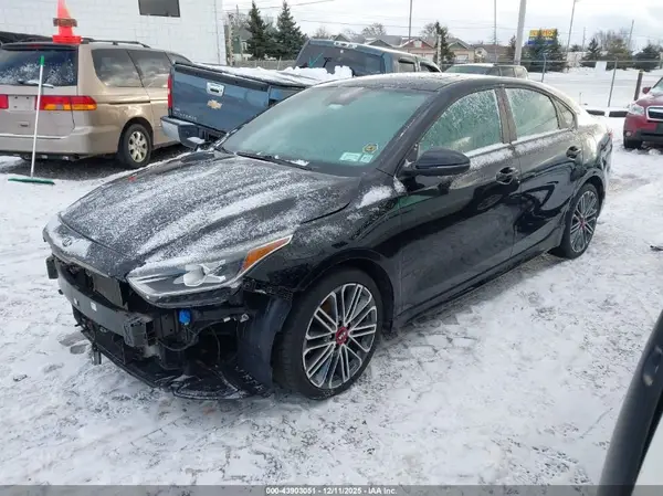 3KPF44AC9ME396103 2021 KIA FORTE - Image 2
