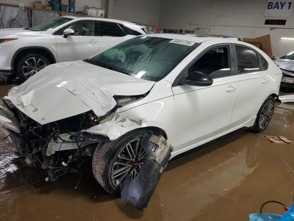 3KPF44AC9ME396876 2021 KIA FORTE - Image 1