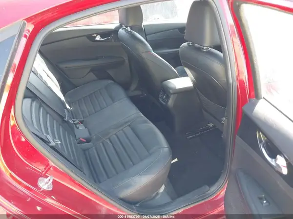 3KPF44AC9ME412400 2021 KIA FORTE - Image 8