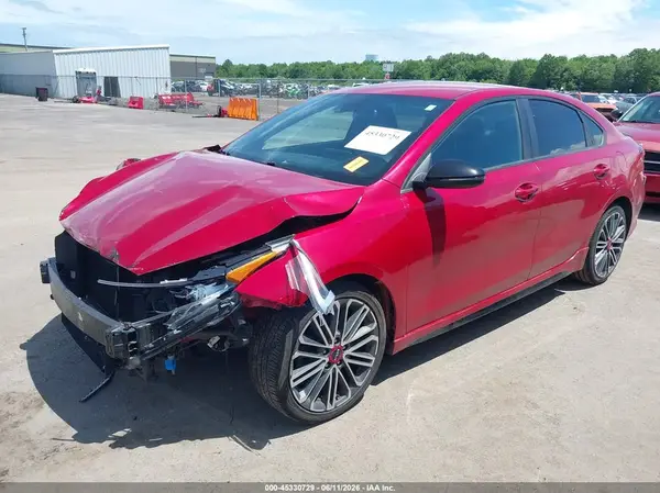 3KPF44AC9NE420725 2022 KIA FORTE - Image 2