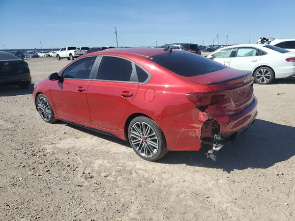 3KPF44AC9NE433863 2022 KIA FORTE - Image 2