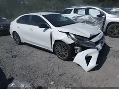 3KPF44AC9NE443941 2022 KIA FORTE