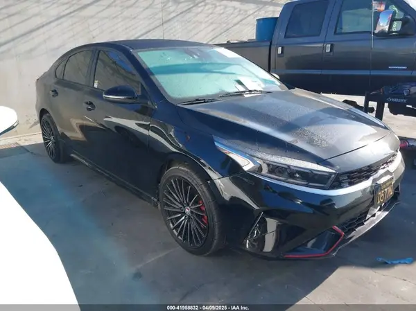 3KPF44AC9NE456303 2022 KIA FORTE - Image 1