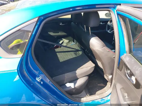 3KPF44AC9NE474221 2022 KIA FORTE - Image 8