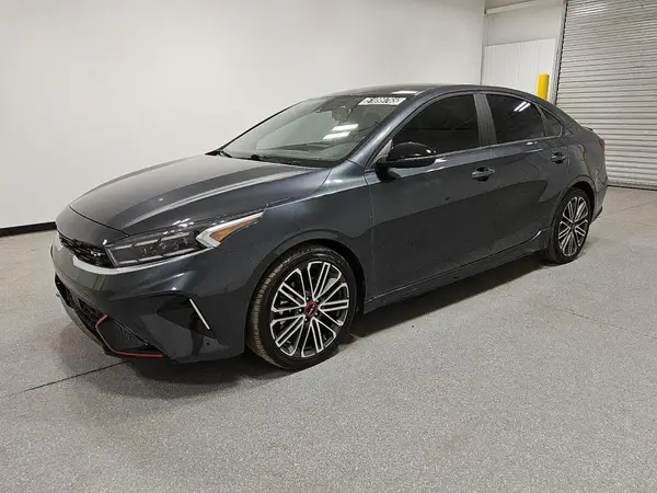 3KPF44AC9NE483288 2022 KIA FORTE - Image 1